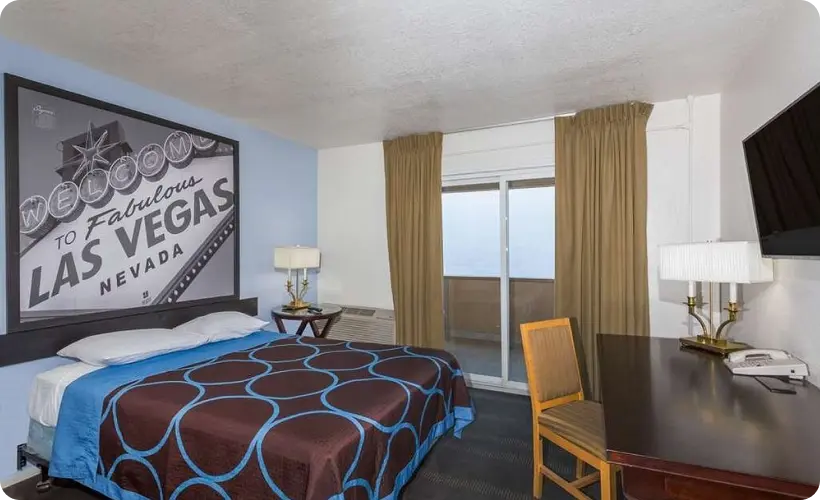 Super 8 Las Vegas North Strip:  Günstig und gut angebunden in Las Vegas